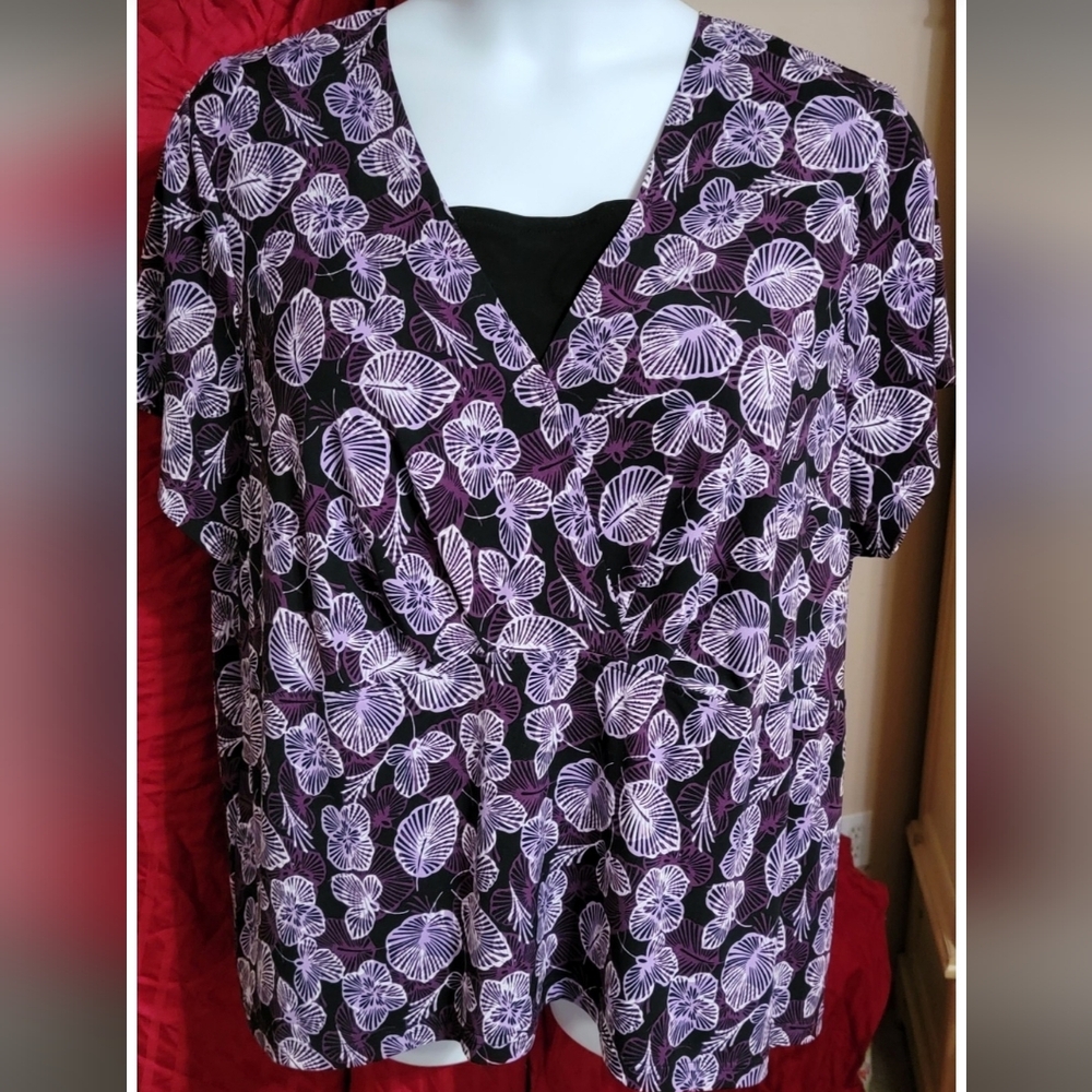 #543 Sag Harbor Stretch Purple and Black Floral Blouse Sz. 3X